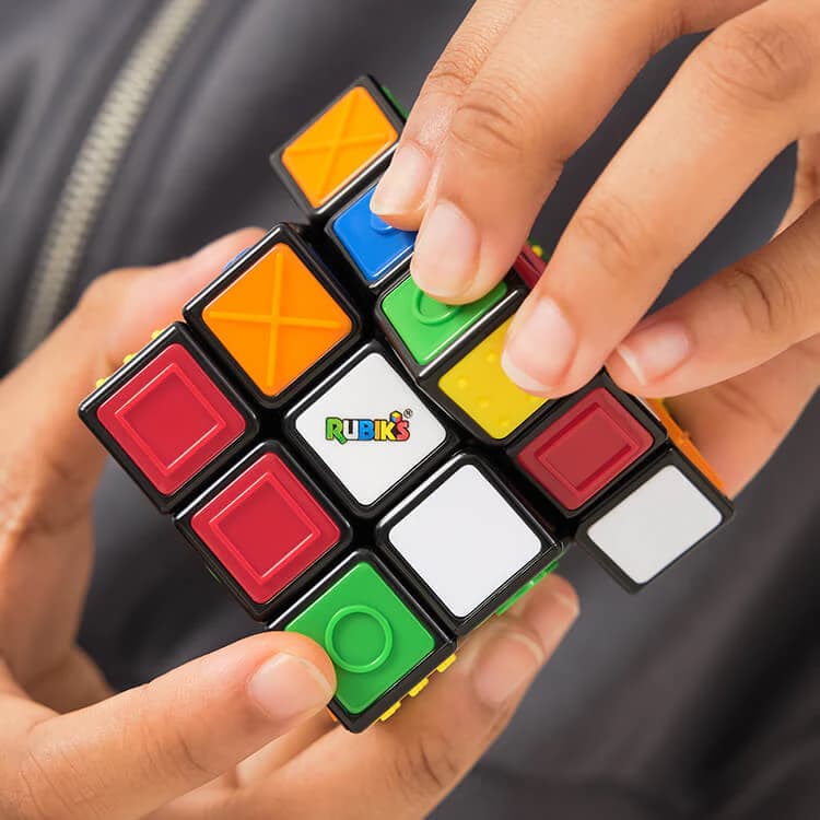 Rubiks Sensory 4
