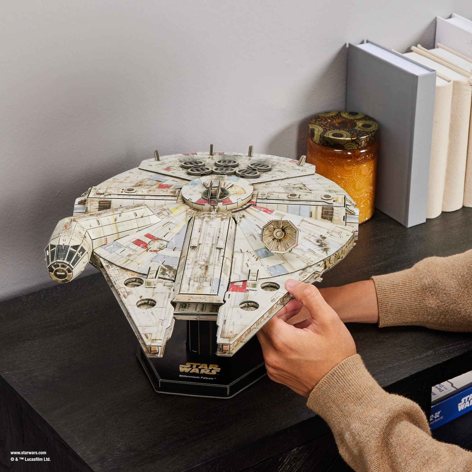 4D Millenium Falcon 2